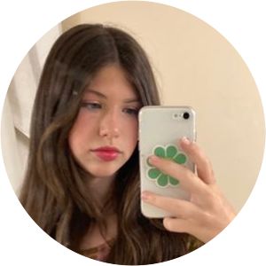 Tess Ewoldson photograph