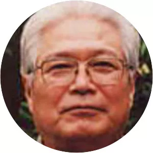 Tetsu Yano - Japanese fiction writer