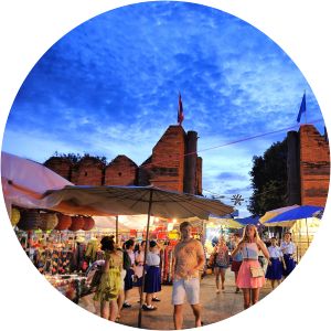 Tha Phae Walking Street