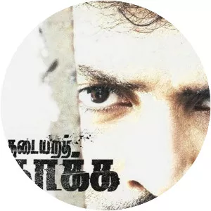 Thadaiyara Thaakka - 2012 ‧ Action/World cinema ‧ 2h 8m