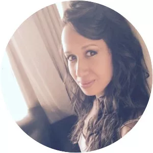 Thallie Ann Seenyen - Musical artist