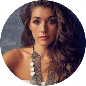 Thana Alexa - Vocalist