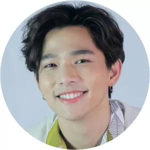 Thanat Lowkhunsombat