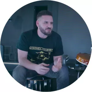 Thanos Laitsas Musician