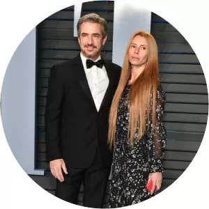 Tharita Cesaroni - Dermot Mulroney's wife