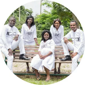 The Advent Voices - Singer