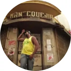 The Agapornis - Musical artist