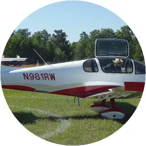 The Airplane Factory Sling 4 - Aircraft model