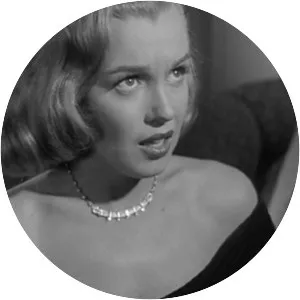The Asphalt Jungle - 1950 ‧ Drama/Crime ‧ 1h 52m