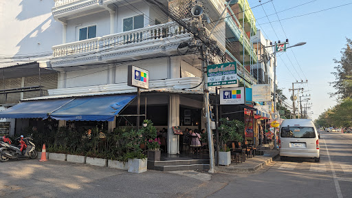 The Beach Cha-am cafe