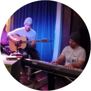 The Buckle Downs - Musical artist