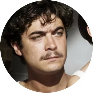 The Cézanne Affair - 2009 ‧ Drama/Comedy ‧ 2h 4m