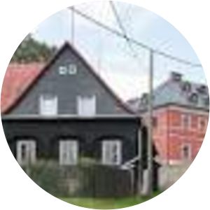 The Courtship Hunting Lodges - 