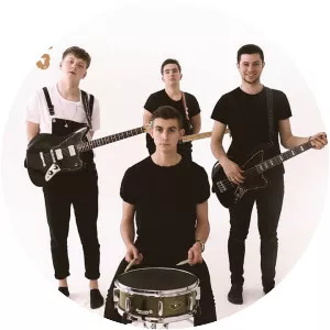 The Covasettes - Musical group