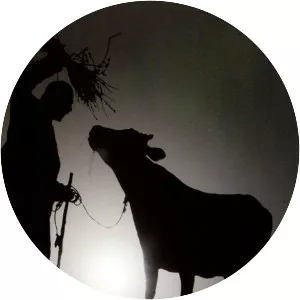 The Cow - 1969 ‧ Drama ‧ 1h 45m