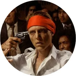 The Deer Hunter - PG12 1978 ‧ Drama/Anti-war ‧ 3h 4m