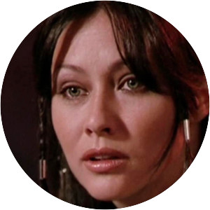 The Devil's Music - Charmed: Season 2, Episode 4