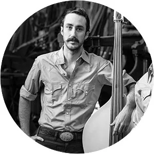 The Easy Leaves - Musical group