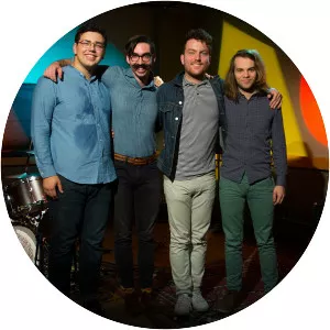 The Elwins - Rock band