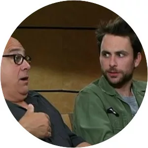The Gang Sells Out - It's Always Sunny in Philadelphia: Season 3, Episode 7