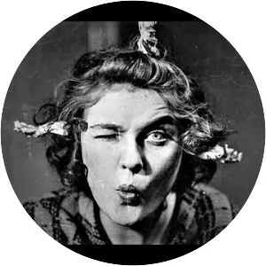 The Girl with a Hatbox