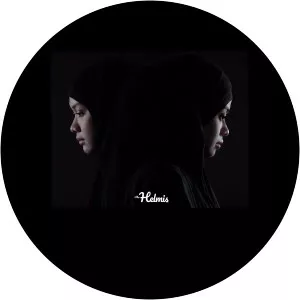 The Helmis - Musical artist