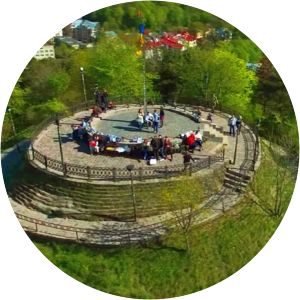 The High Castle Park - 