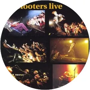The Hooters Live
