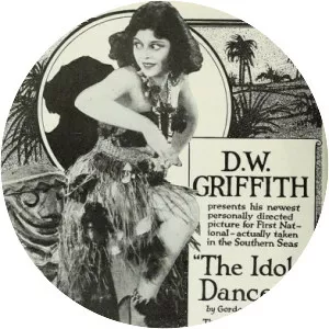 The Idol Dancer - 1920 ‧ Drama/Silent ‧ 1h 44m