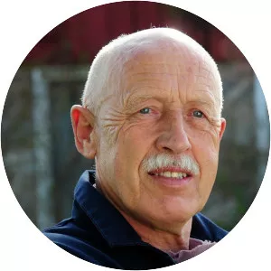 The Incredible Dr. Pol: Deja MOO! - TV program