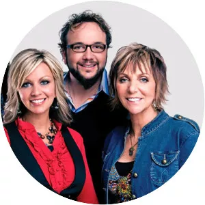 The Isaacs - Musical group