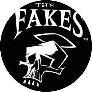 the julie ruin the fakes