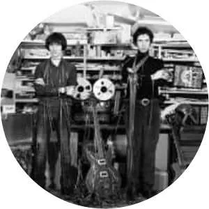 The Karovas Milkshake - Musical group