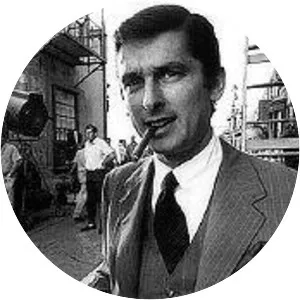 The Kid Stays in the Picture - 2002 ‧ History/Historical Documentary ‧ 1h 33m