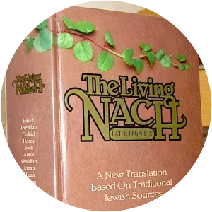 The Living Torah and Nach - Book by Aryeh Kaplan