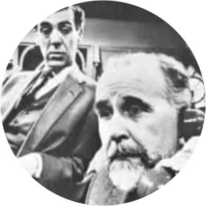 The Man In Room 17 / The Fellows