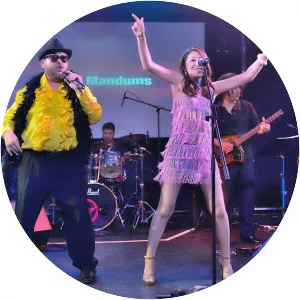 The Mandums - Musical artist