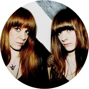 The Pearl Harts - Musical group