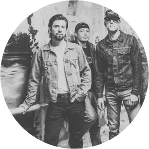 The Plott Hounds - Musical artist