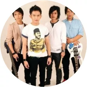 The Potter's - Musical group