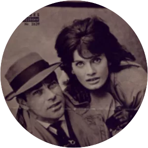 The Puzzle of the Red Orchid - 1962 ‧ Black and white/Crime ‧ 1h 24m