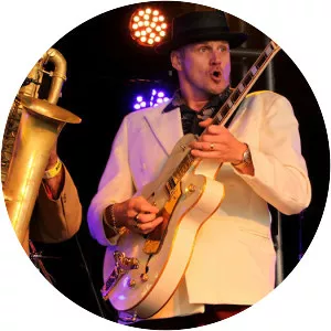 The Revolutionaires - Musical group