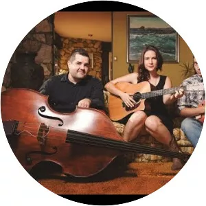 The Salty Suites - Musical group