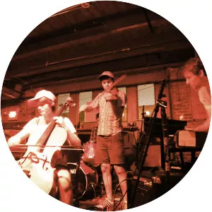 the beat awfuls [the] slowest runner [in all the world]