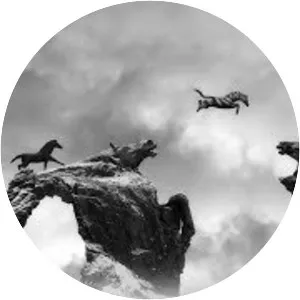 The Sound of the Mountain - Novel by Yasunari Kawabata