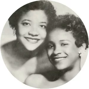 The Teen Queens - Musical group