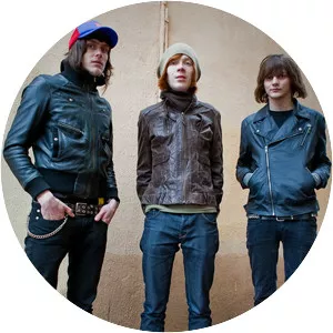 The Toobes - Musical group