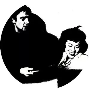 The Very Edge - 1963 ‧ Thriller ‧ 1h 30m