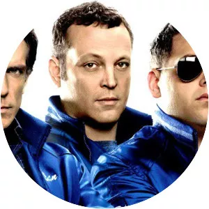 The Watch - 2012 ‧ Action/Comedy ‧ 1h 42m