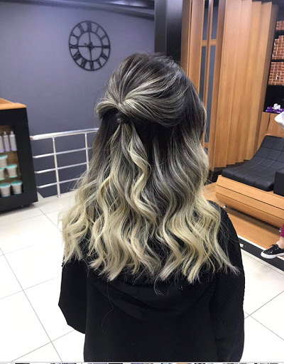 The women hair design - Hairdresser in Istanbul